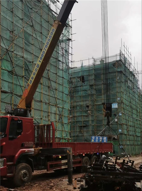陆丰市“慢工细活”—— 吊车的 “微动控制” 技术